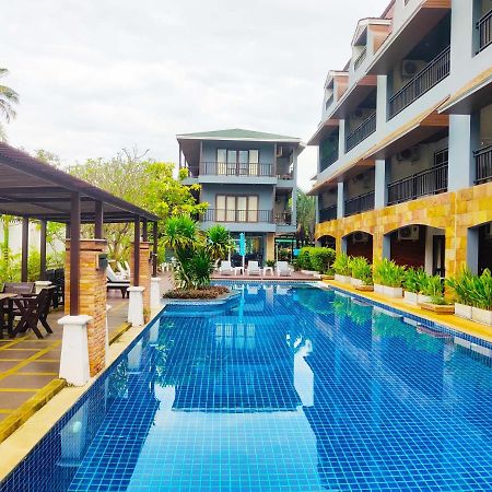 V-Condominium Chaweng Beach Buitenkant foto