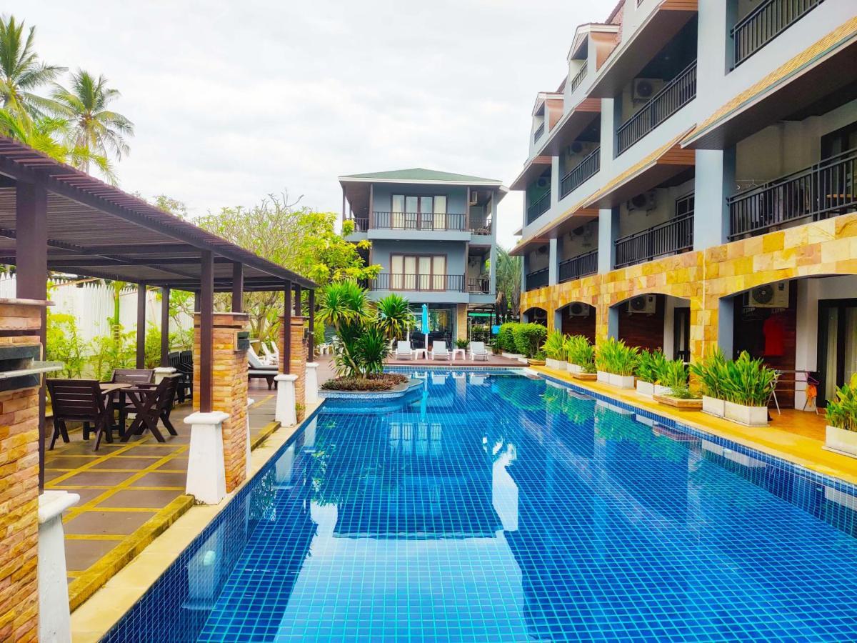 V-Condominium Chaweng Beach Buitenkant foto